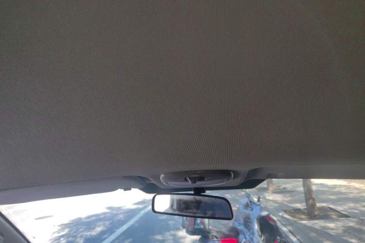 Used Foton Scenic G7 New Energy 2022 Van Long Wheelbase High Roof 5-Seater Equipped with CATL 50.23 kWh Battery
