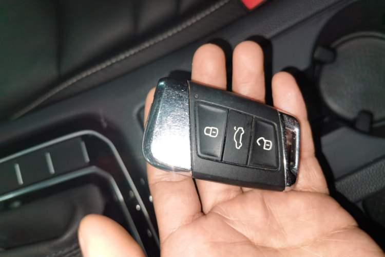 Used Volkswagen FAW-Volkswagen CC 2020 330TSI Glamour Edition China VI Standard
