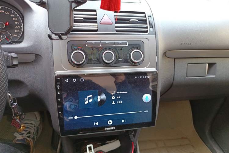 Used Volkswagen Touran 2015 1.4T DSG Comfort Edition 5 Seats
