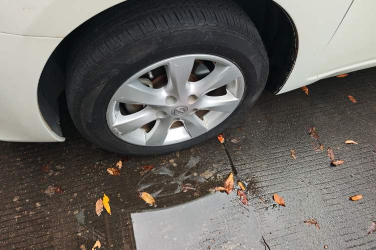 Used Nissan Tiida 2011 1.6L CVT Comfort Model