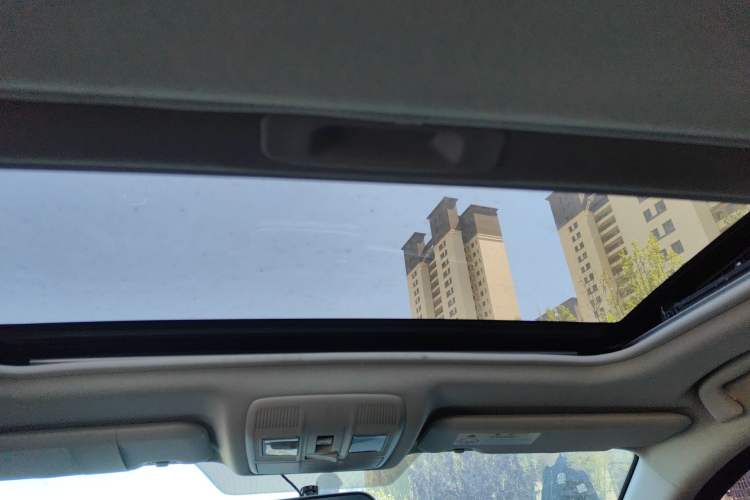 Used Mazda 3 Axela 2019 Cloud-Controlled Sedan 1.5L Automatic Luxury Model China VI Standard Headliner