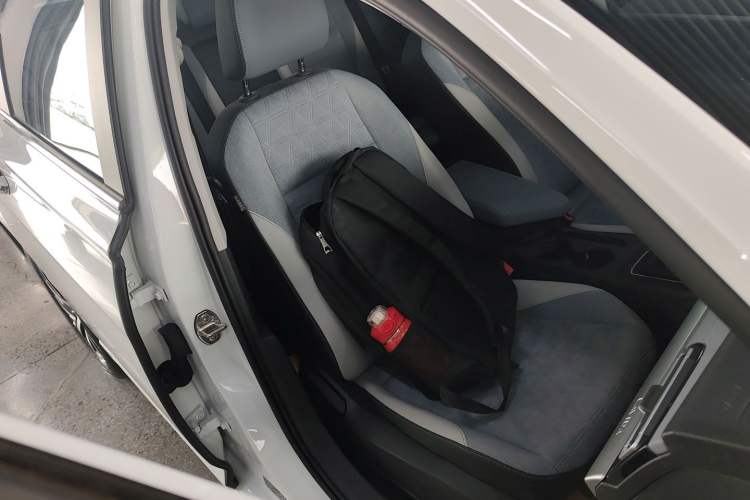 Used Volkswagen Lavida 2023 300TSI DSG Full-Comfort Edition