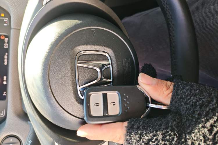 Used Honda LIFE 2021 1.5L CVT SPO-SS Dynamic Edition Interior 1