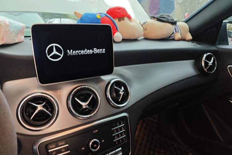 Used Mercedes-Benz CLA 2018 CLA 220 4MATIC
