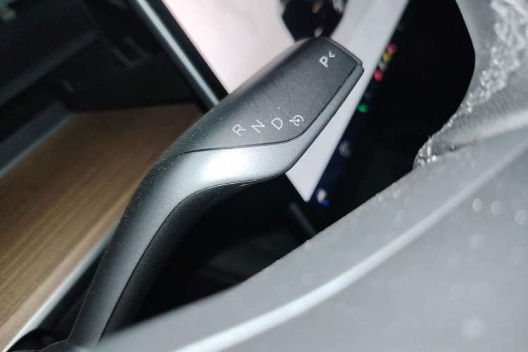 Used Tesla Model Y 2022 Rear-Wheel-Drive Version