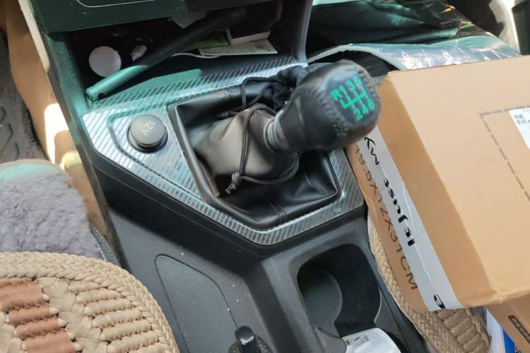 Used Wuling Hongguang PLUS 2019 1.5T Manual Comfort Version 7 Seats
