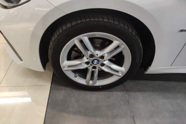Used BMW 1 Series 2023 120i M Sport Night Edition
