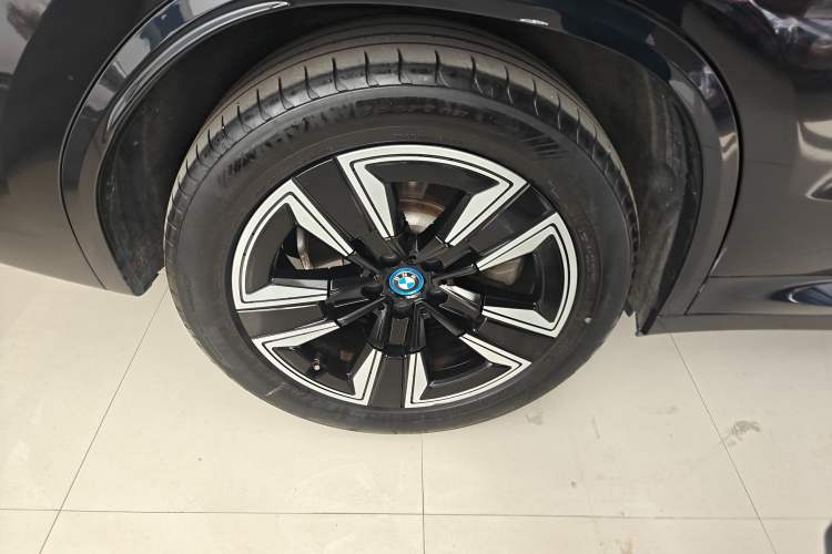 Used BMW iX3 2022 Leading Model
