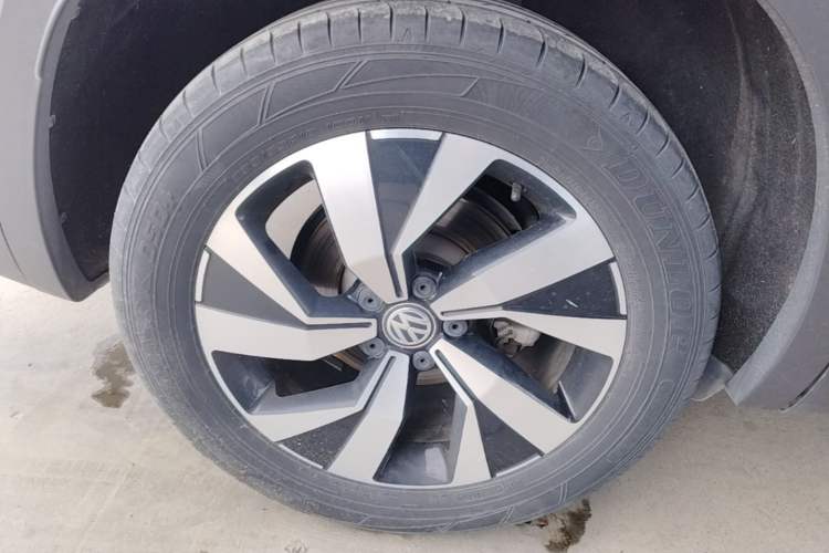 Used Volkswagen Tayron 2020 330TSI Two-Wheel Drive Luxury Smart Connectivity Version
