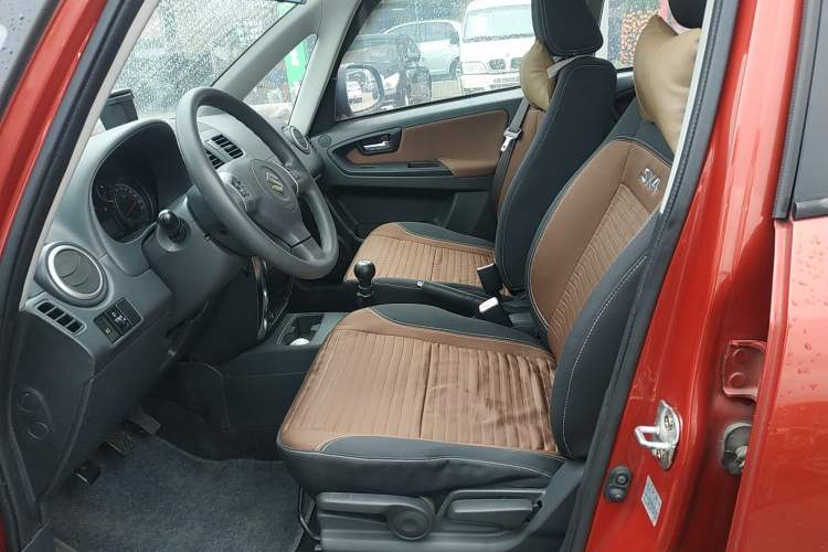 Used Suzuki SX4 2013 1.6L Manual CoolRide Model