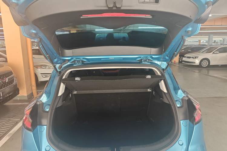 Used Geely Auto Emgrand S 2021 1.4T CVT Prestige Edition Trunk