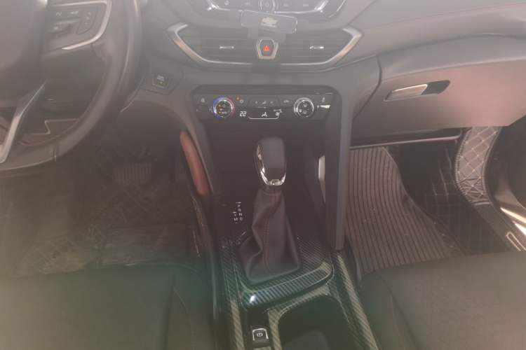 Used Chevrolet Orlando 2020 Light Hybrid Redline 530T Automatic Enjoyment Edition (5+2 Models)