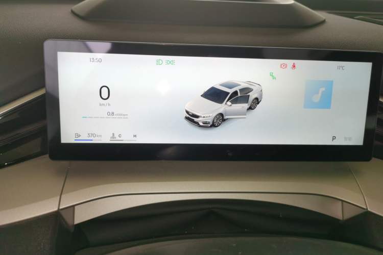 Used Geely Auto Preface 2025 Dongfang Yao 2.0TD Moonlight Edition Instrument Cluster