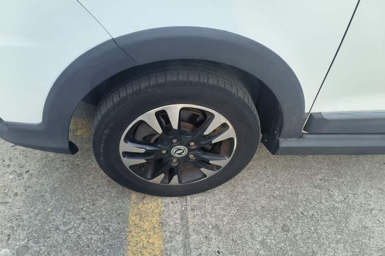 Used Dongfeng Fengon 370 2017 1.5L CVT Fashion Edition 7-Seater