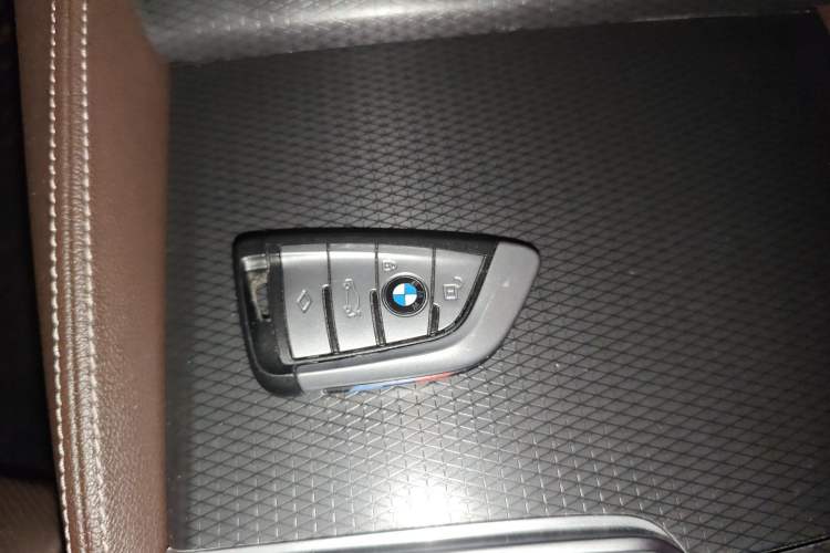 Used BMW 5 Series New Energy 2021 535Le Pioneer Edition M Sport Package Vehicle Key