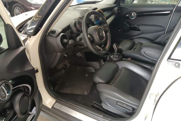 Used MINI 2019 1.5T COOPER Artist Five-Door Edition