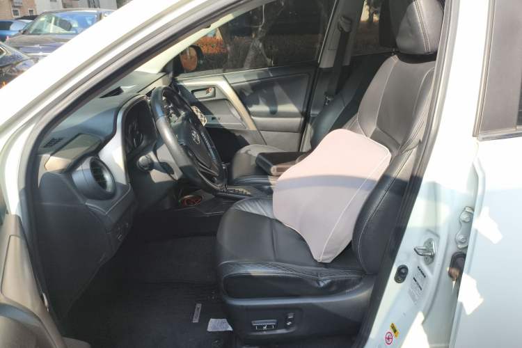 Used Toyota RAV4 2013 2.5L Automatic 4x4 Elite Edition
