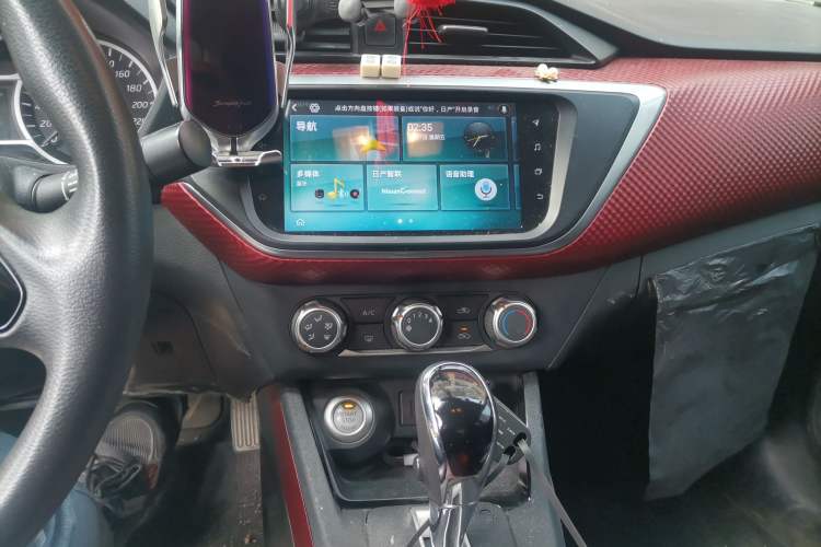 Used Nissan Lannia 2019 1.6L CVT Smart Connect Smart Cool Version China V Standard Audio And AC Panel