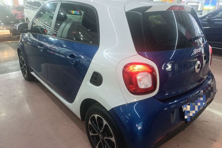 Used smart forfour 2016 1.0L 52 kW Passion Edition
