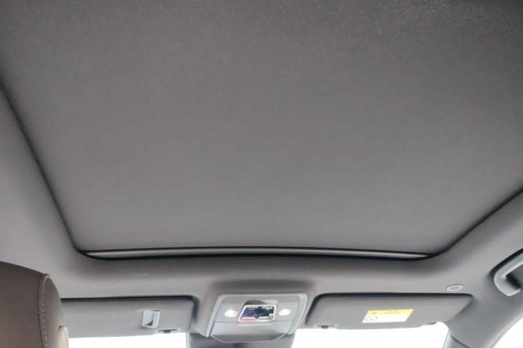 Used BYD Song PLUS New Energy 2025 DM-i Intelligent Driving 112KM Prestige Model Headliner