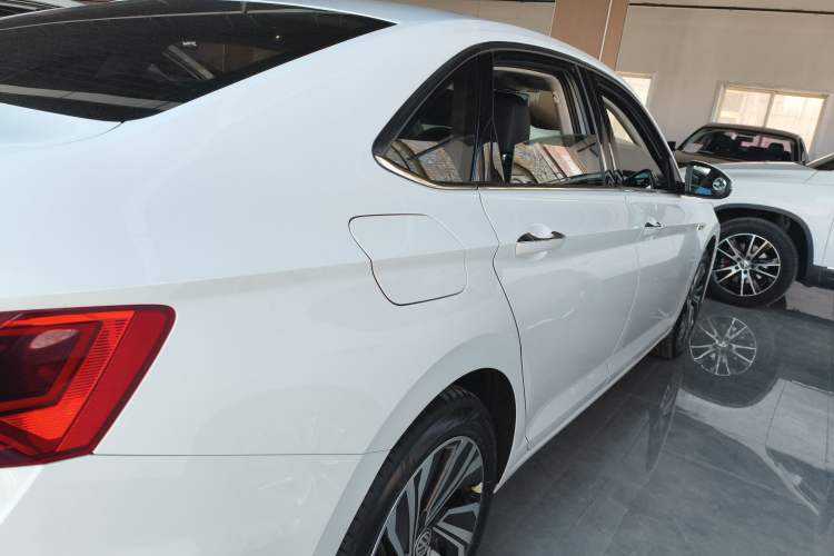 Used Volkswagen Sagitar 2022 280TSI DSG Flyover Edition Rear Right 45 Deg