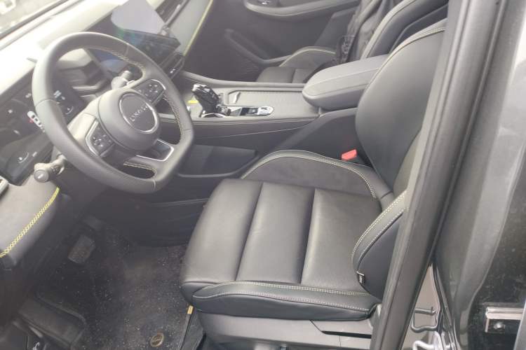 Used Lynk & Co 03 2023 2.0TD DCT JingPro