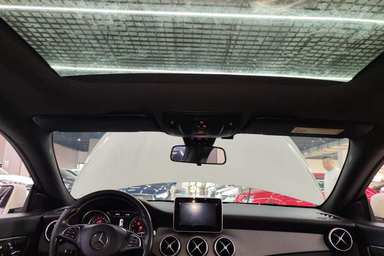 Used Mercedes-Benz CLA 2017 CLA 200 Style Edition Headliner