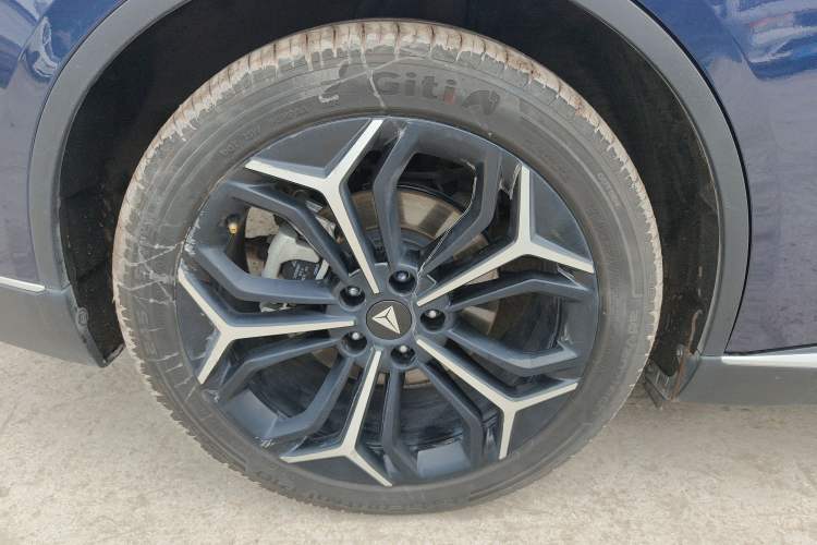 Used Deepal SL03 2023 200Max Range-Extended Version Right Rear Wheel Hub