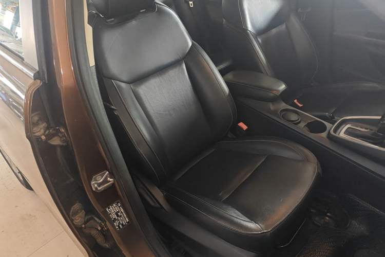 Used Ford Escort 2015 1.5L Automatic Fashion Model