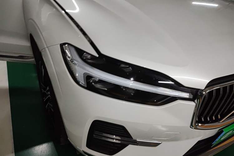 Used Volvo XC60 2022 B5 4x4 Smart Luxury Edition