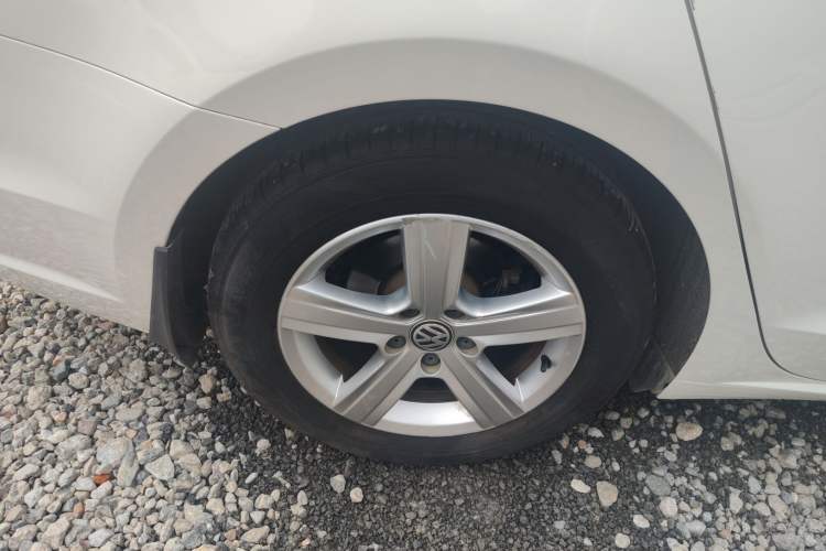 Used Volkswagen Lamando 2015 230TSI DSG Fashion Edition