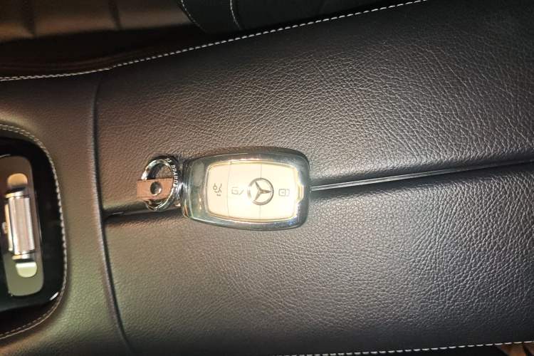 Used Mercedes-Benz GLE Coupe 2020 GLE 350 4MATIC Coupe SUV Fashion Model