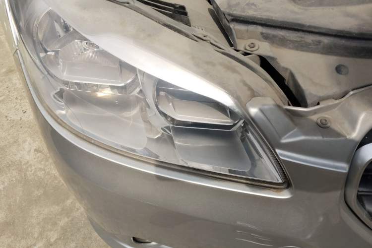 Used Peugeot 301 2014 1.6L Manual Comfort Edition