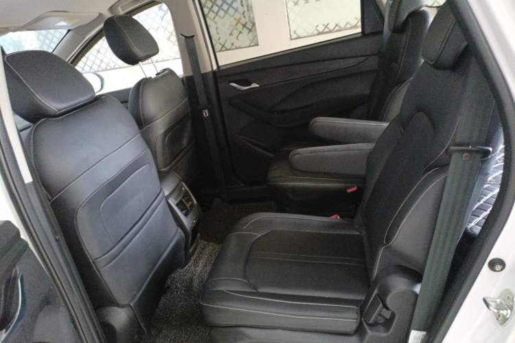 Used Baojun 360 2019 1.5L Automatic Elite Version China VI