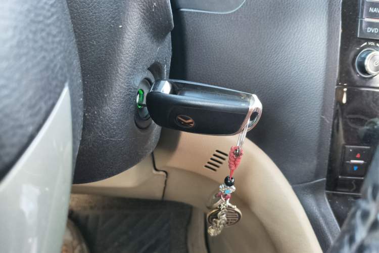 Used Haval H6 2012 2.4L Automatic Two-Wheel Drive Elite Version
