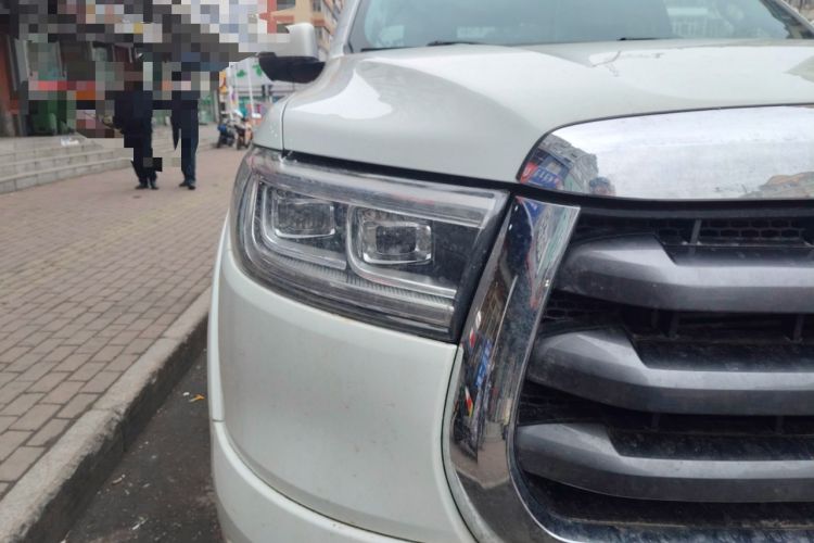 Used Great Wall Poer 2021 2.0T Global Version Automatic Gasoline 4x4 Comfort Trim Standard Box with Trailer Capability GW4C20B Right Front Headlight