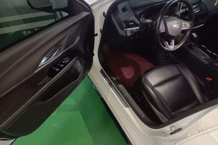 Used Cadillac CT4 2021 28T Fashion Edition Driver Seat