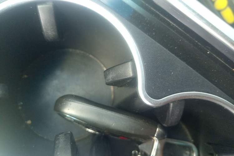 Used Buick GL8 2023 Land Executive Class Comfort Model