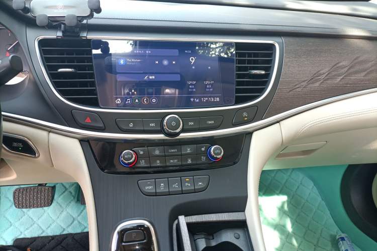 Used Buick LaCrosse 2021 Avenir Aivia Flagship Model