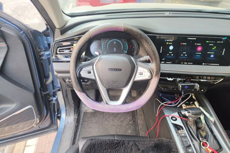 Used Oshan X7 PLUS 2022 1.5T Blue Whale Edition Automatic Prestige Version