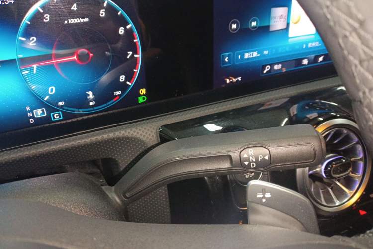 Used Mercedes-Benz A-Class 2022 Restyled A 200 L Sport Sedan Fashion Version
