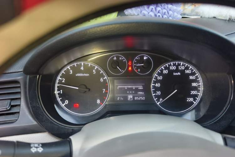 Used Nissan Tiida 2011 1.6L CVT Comfort Model Instrument Cluster