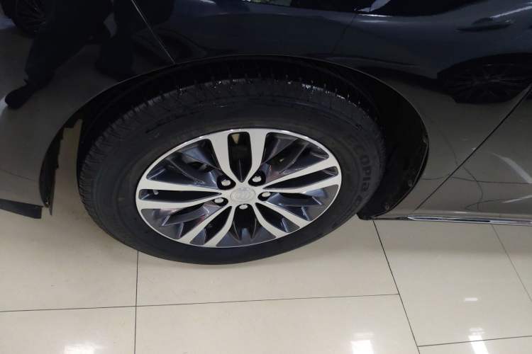 Used Buick GL8 2023 ES Lu Zun Comfort Model