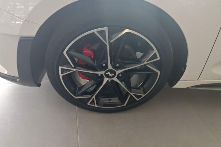 Used Hyundai Lafesta 2023 270T N Line DLX Luxury Edition Left Front Wheel Hub