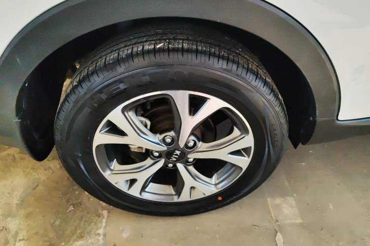 Used Kia KX3 2017 1.6L Automatic Aoya Version