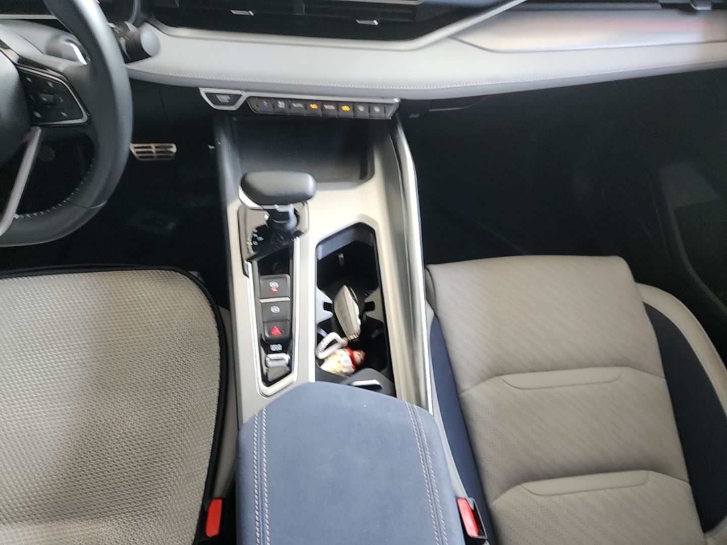 Geely Auto Preface 2021 Revised Version 2.0TD Luxury Edition — снимка 16