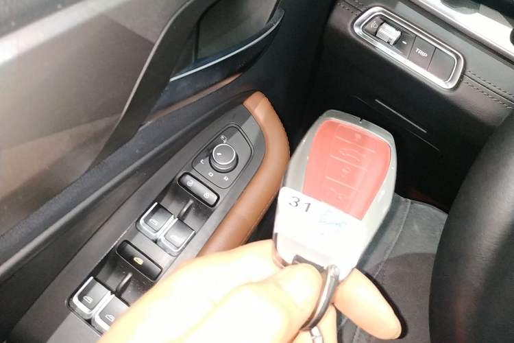 Used Geely Auto Vision X6 2021 PRO 1.4T Automatic Prestige Model
