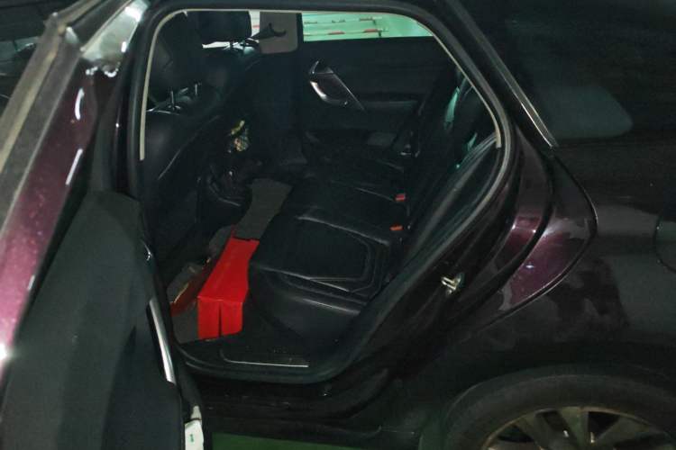 Used DS 5 2014 1.6T Luxury Edition THP160 Left Rear Seat