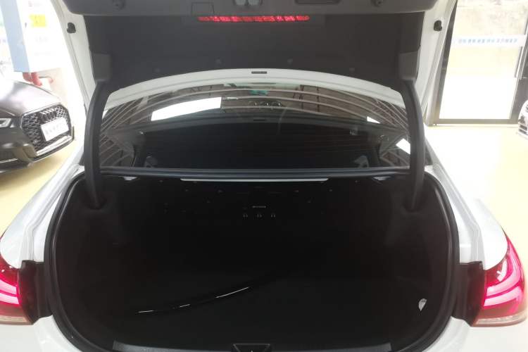 Used Mercedes-Benz A-Class 2021 A 200 L Sport Sedan Fashion Model Trunk