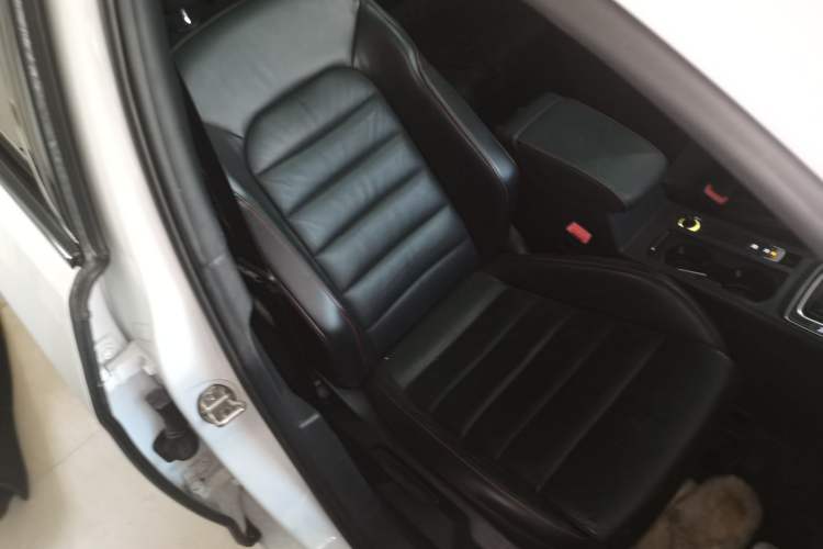 Used Volkswagen Golf GTI 2016 2.0 TSI GTI